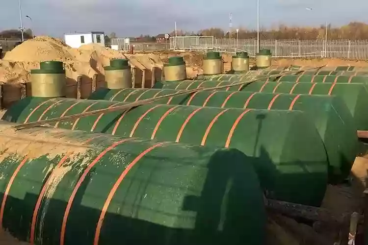 Комплекс из накопительных канализационных ёмкостей